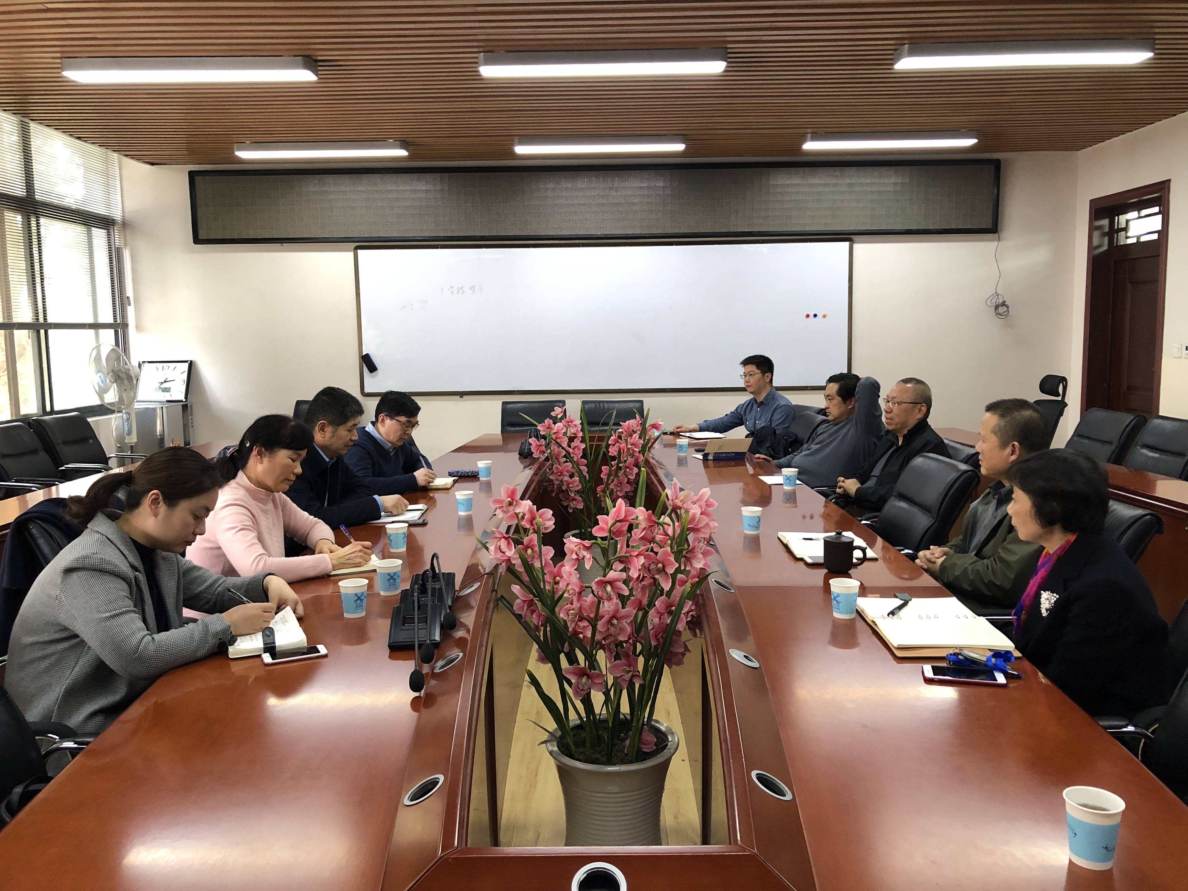 华中师范大学出版社领导一行莅临基地座谈交流 华中师范大学出版社领导一行莅临基地座谈交流