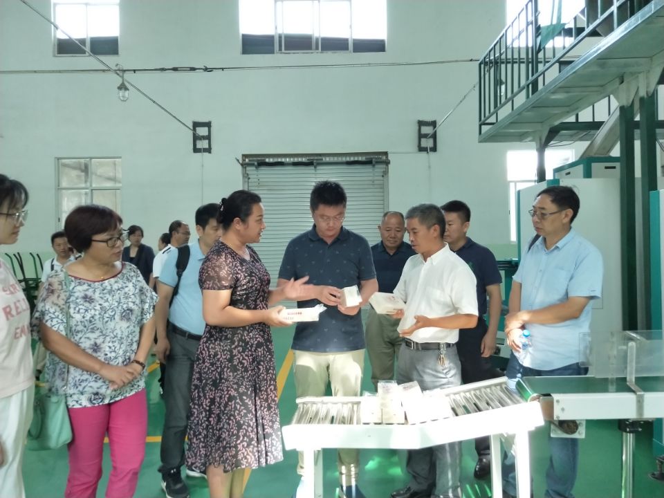 陈荣卓教授受农业农村部委托率队赴云南省开远市开展农村改革试验区评估验收工作 陈荣卓教授受农业农村部委托率队赴云南省开远市开展农村改革试验区评估验收工作