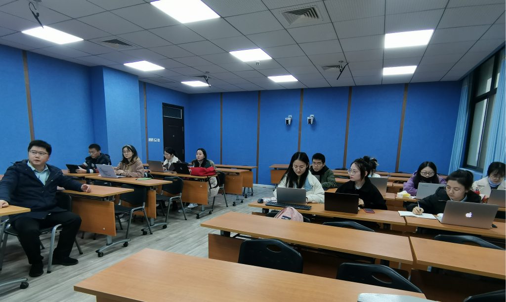 基地本学期第四次书稿推进会顺利召开 基地本学期第四次书稿推进会顺利召开